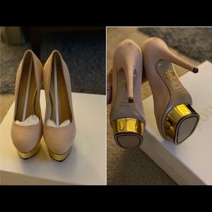 Charlotte Olympia heel